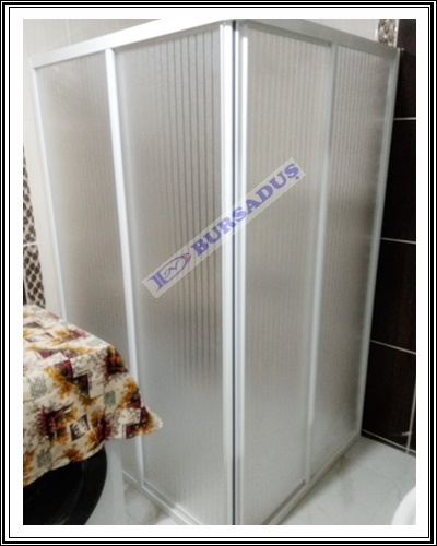 Kültür Mahallesi Duşakabin