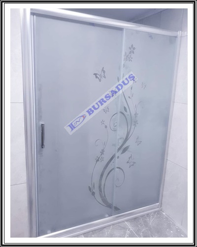 Adakoy Mahallesi Köyü Duşakabin