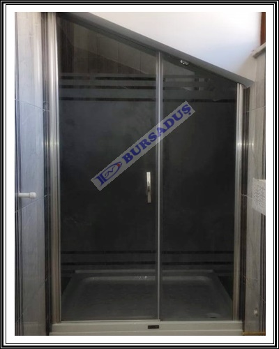 Üçpınar Mahallesi Duşakabin