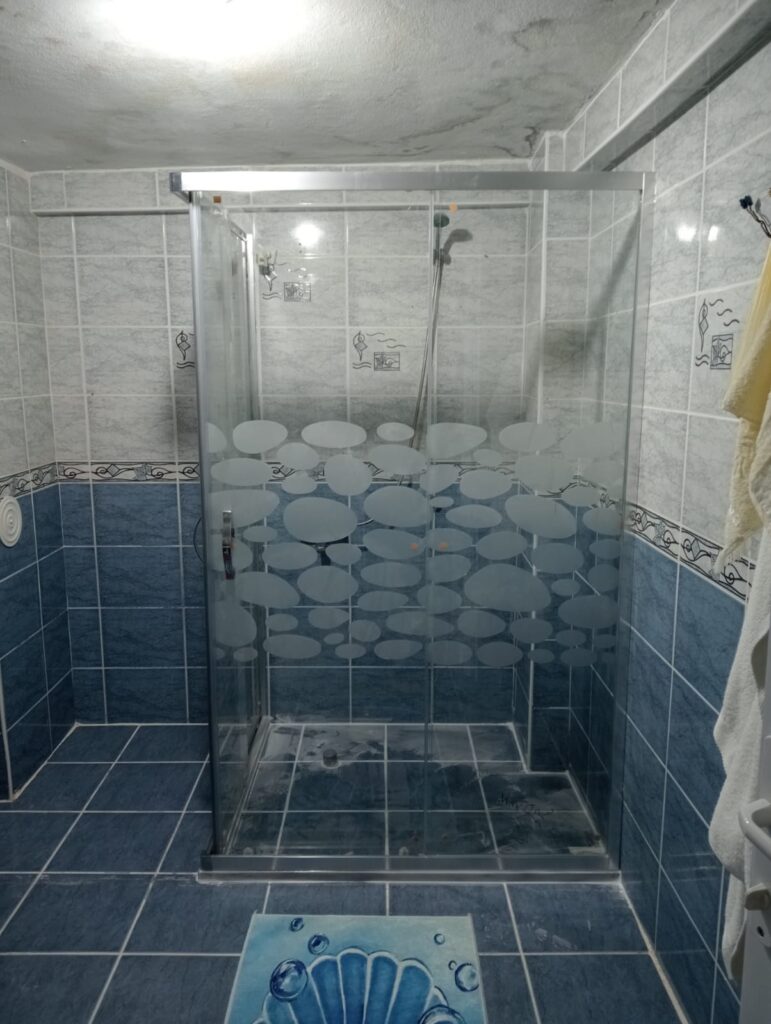 Altınşehir Mahallesi Duşakabin Servisi