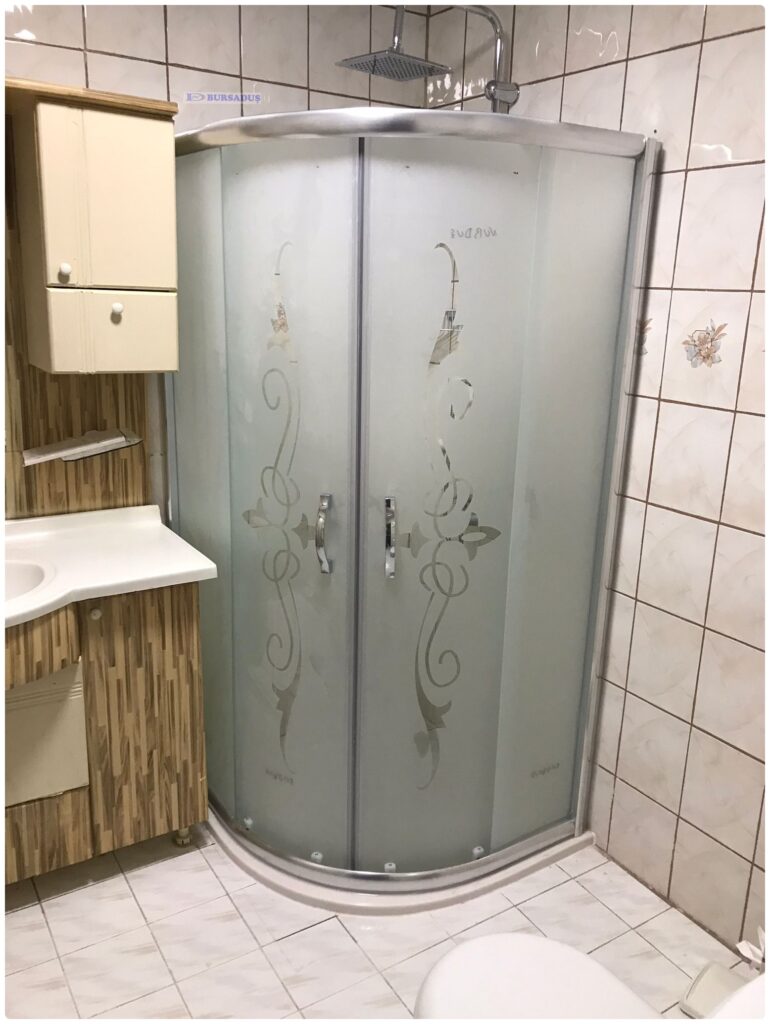 Bursa Duşakabin Camı Yolçatı Mahallesi