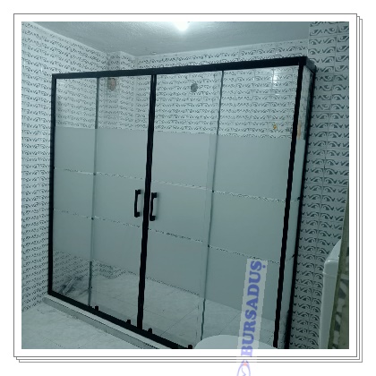 Siyah Duşakabin Selçukgazi Mahallesi