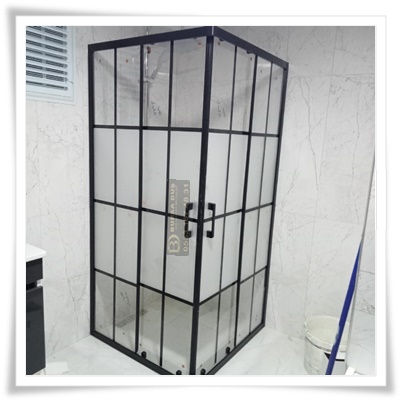 Duşakabin Camı Hocaalizade Mahallesi